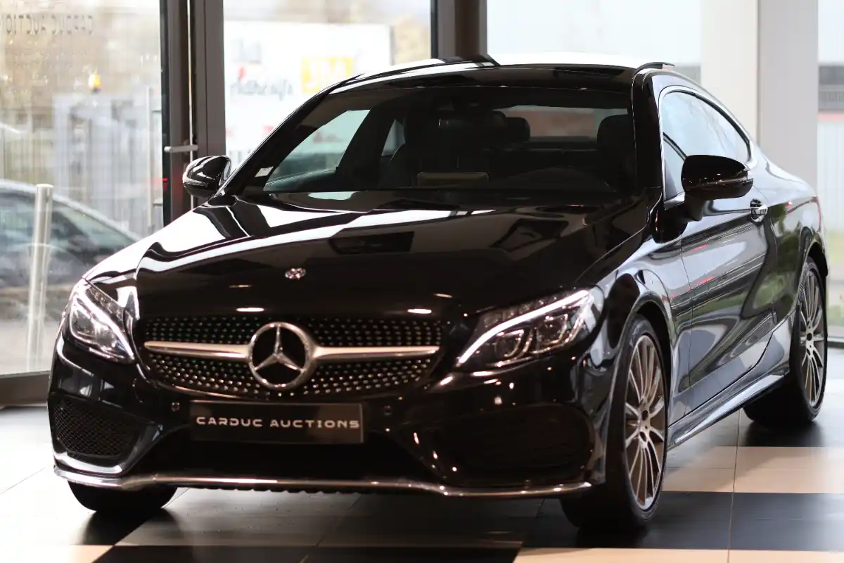 Mercedes C220d Coupé AMG Line 9G Tronic